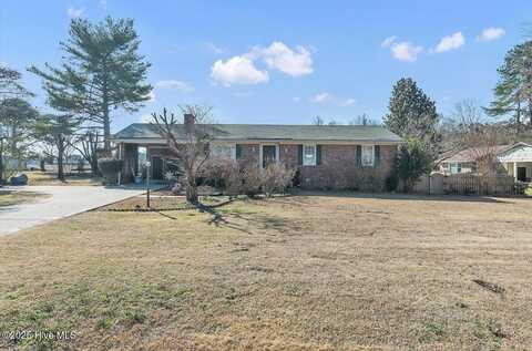 2697 Forrest Drive, Kinston, NC 28504