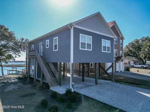 434 Little Kinston Road, Surf City, NC 28445