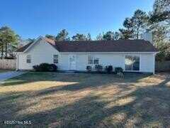 105 Curry Court, Hubert, NC 28539