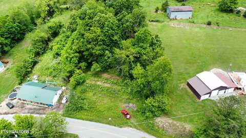 2200 Clouds Rd, New Tazewell, TN 37825