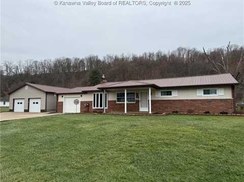 200 STEWART Lane, Mason, WV 25260