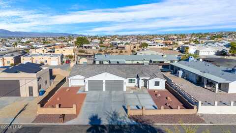 2910 Saddleback Dr, Lake Havasu City, AZ 86406