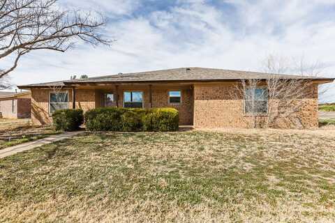 5726 1st Place Place, Lubbock, TX 79416