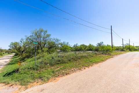 601 Wall, Sweetwater, TX 79556