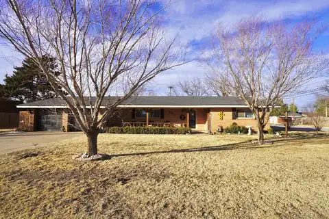 802 7th Street, Wolfforth, TX 79382