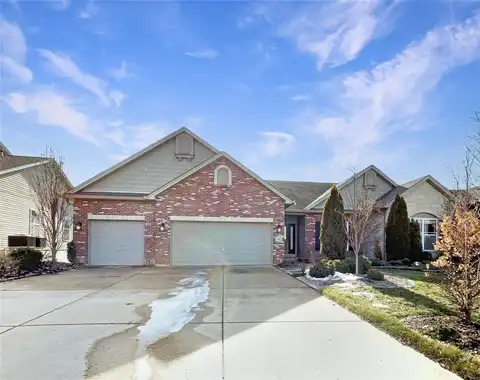 562 Heather Ridge Manor Court, Wentzville, MO 63385