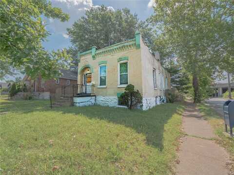 7426 S Grand Avenue, Saint Louis, MO 63111