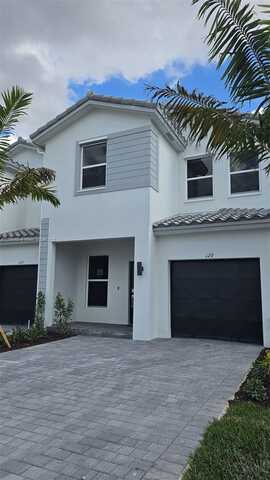 129 SW 184th Pl, Pembroke Pines, FL 33029