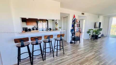 816 NW 11th St, Miami, FL 33136