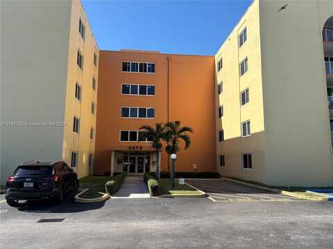 6970 NW 186th St, Hialeah, FL 33015