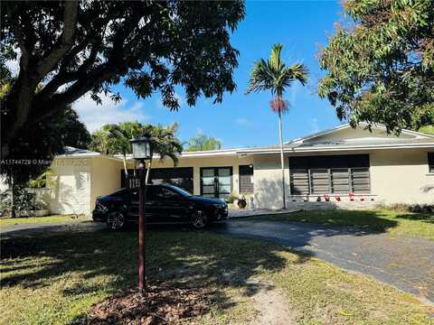 8295 SW 153rd St, Palmetto Bay, FL 33157