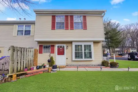 276 Palombi Court, East Brunswick, NJ 08816