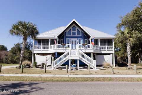 210 S Island View Avenue, Long Beach, MS 39560