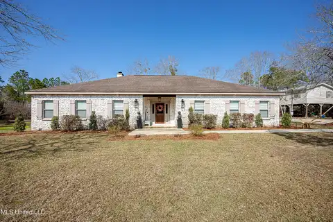 12025 Saracennia Road, Moss Point, MS 39562