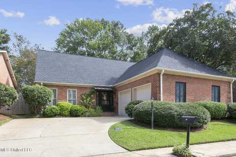 62 Robinwood Place, Jackson, MS 39211