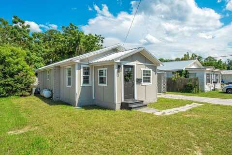 622 N DISSTON AVENUE, TAVARES, FL 32778