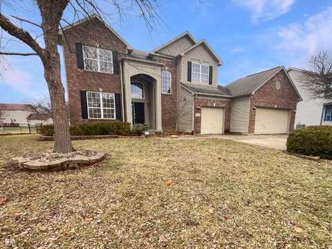 516 Homestead Lane, Greenwood, IN 46142