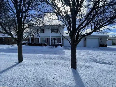 4848 E 12 Mile, Warren, MI 48092