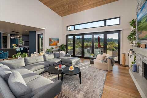 61535 Hardin Martin Court, Bend, OR 97702
