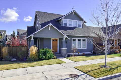 2724 NE Black Oak Place, Bend, OR 97701