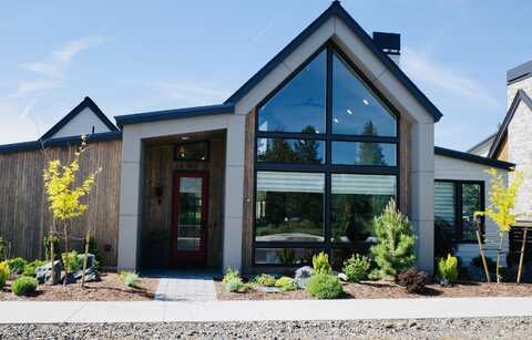 191 W Clearpine Drive, Sisters, OR 97759