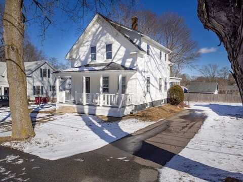 35 Forest St, Middleboro, MA 02346