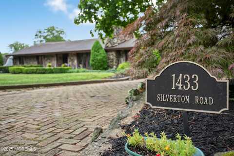 1433 Silverton Road, Toms River, NJ 08755