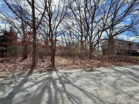 31 And 35 Moon Avenue, Flanders, NY 11901