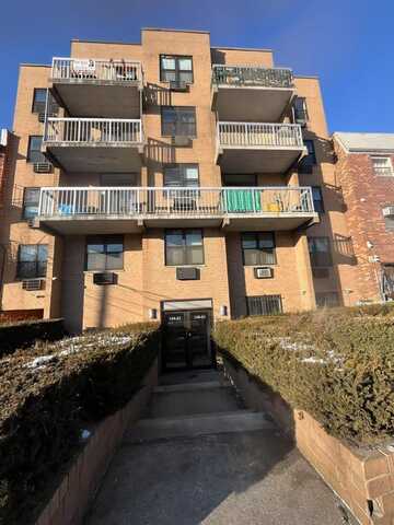 14443 37th Ave, Flushing, NY 11354