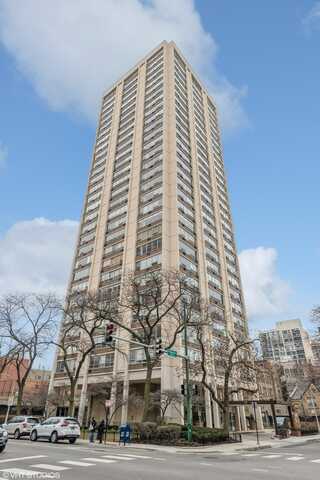 70 W Burton Place, Chicago, IL 60610