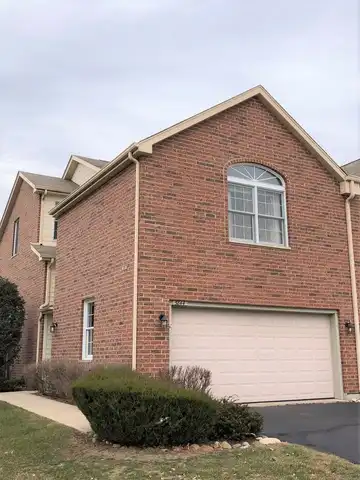 5844 Fieldstone Trail, McHenry, IL 60050