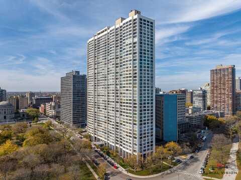 2800 N Lake Shore Drive, Chicago, IL 60657