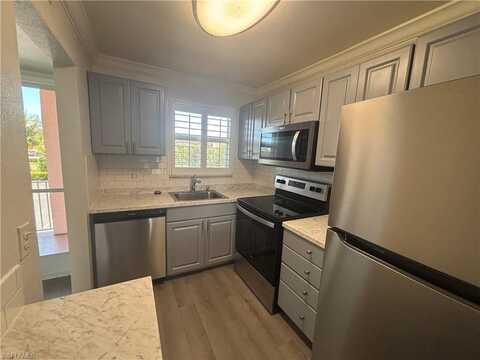 225 Turtle Lake, NAPLES, FL 34105