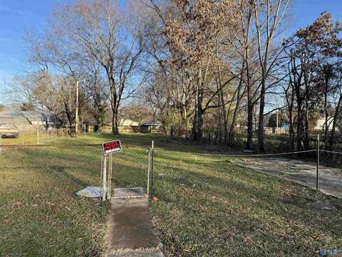 418 11th Avenue SW, Decatur, AL 35601