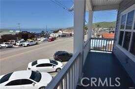 71 Ocean Avenue S, Cayucos, CA 93430