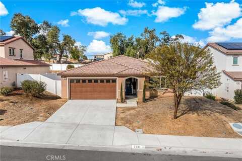 758 Isabella Court, Perris, CA 92570