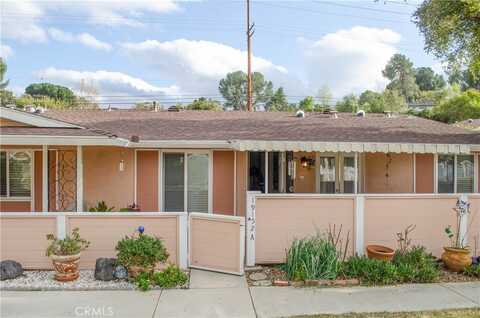 19152 Avenue Of The Oaks, Newhall, CA 91321