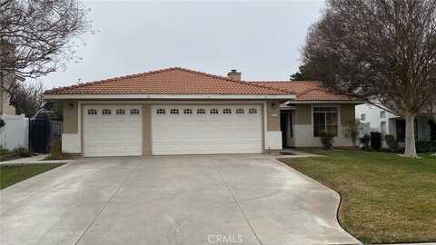 1041 S Helena St, Colton, CA 92324