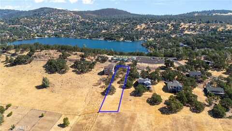 18715 Lakeridge Circle, Hidden Valley Lake, CA 95467