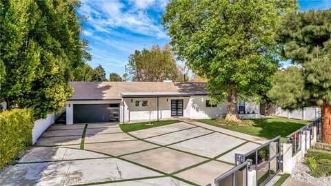 23245 Gonzales Drive, Woodland Hills, CA 91367