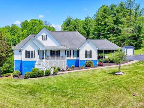 6353 Springwood Trail, Young Harris, GA 30582