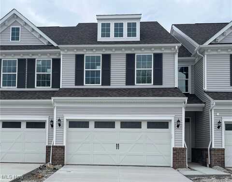 975-4 Memory Lane, Aurora, OH 44202