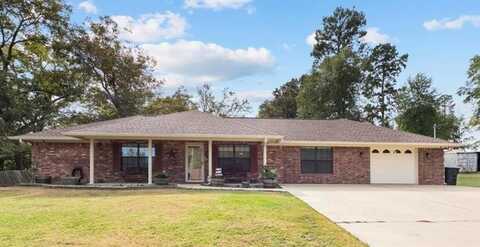 829 Pine Ave., Cushing, TX 75760