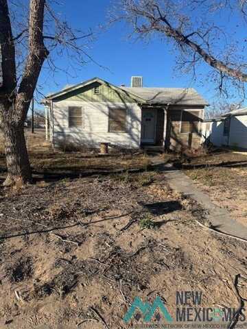 202 Glendale Street, Carlsbad, NM 88220