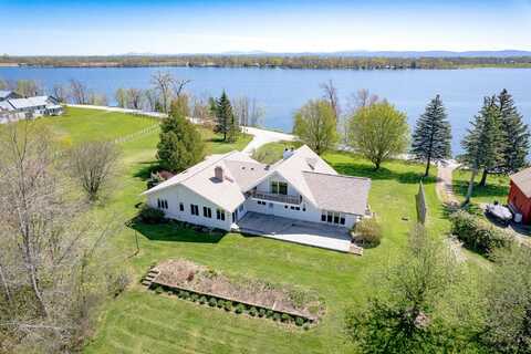 120 Poor Farm Road, Alburgh, VT 05440