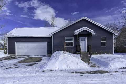 702 Kenmar St, Cody, WY 82414