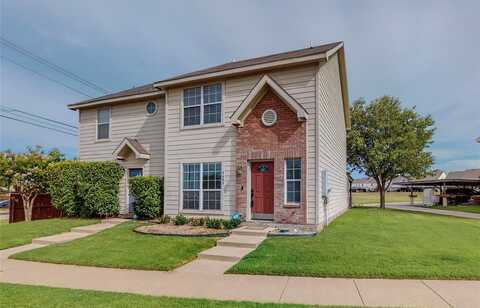 5609 Giddyup Lane, Fort Worth, TX 76179