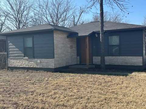 2205 Vine Street, Brownwood, TX 76801