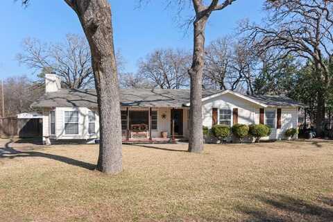 1105 Carpenter Street, Azle, TX 76020