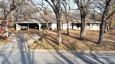 14 Robinhood Lane, Bridgeport, TX 76426